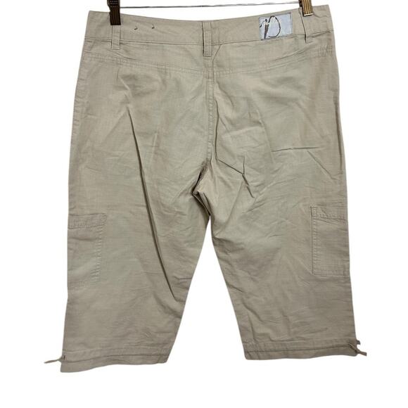 Duplex By Tyte Beige Crop Pants Sz 8 Straight Drawstring Leg Cargo Pockets - Picture 7 of 7